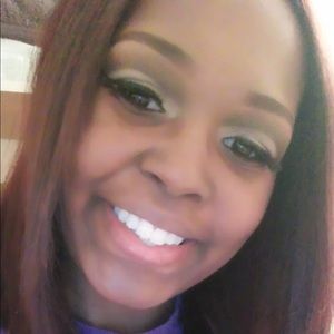 Meet your Posher, Cierra